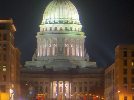 Wisconsin Capitol Building.jpg